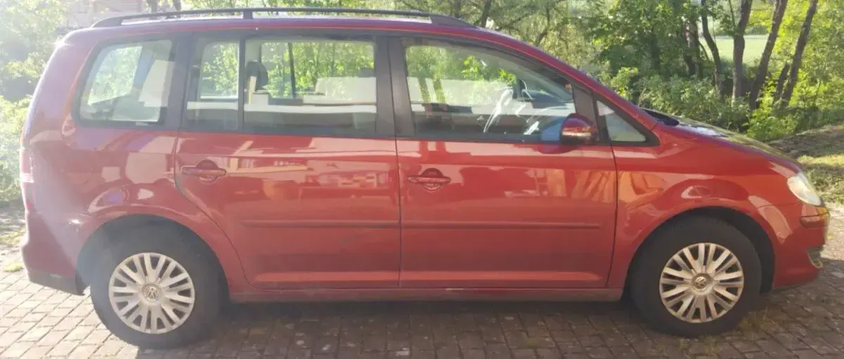 Gebraucht VW Touran 140 PS (102 kW) 2010 Van / Kleinbus