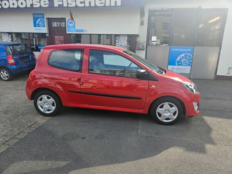 Gebraucht Renault Twingo Authentique 75 PS (55 kW) 2011 Rot Kleinwagen