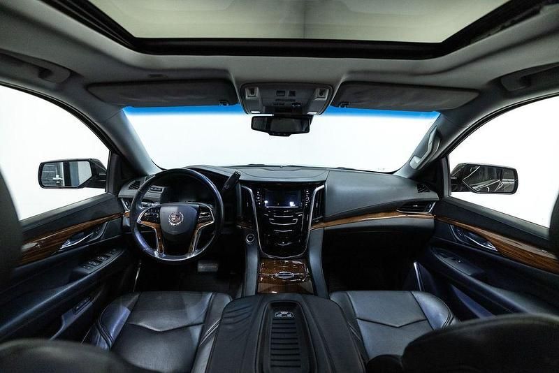 Gebraucht Cadillac Escalade 426 PS (313 kW) 2014 Grau SUV