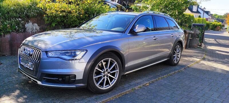 Grau Gebraucht 2019 Audi A6 Allroad Ambiente Kombi | 22.500 € (Superpreis) - Bild 1/4