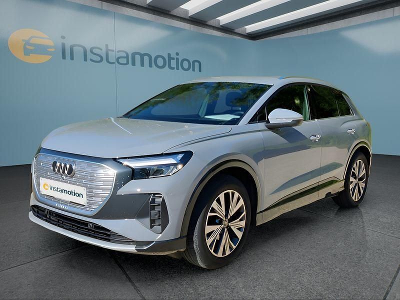 Grau Gebraucht 2022 Audi Q4 e-tron SUV | 28.999 € (Teuer) - Bild 1/4