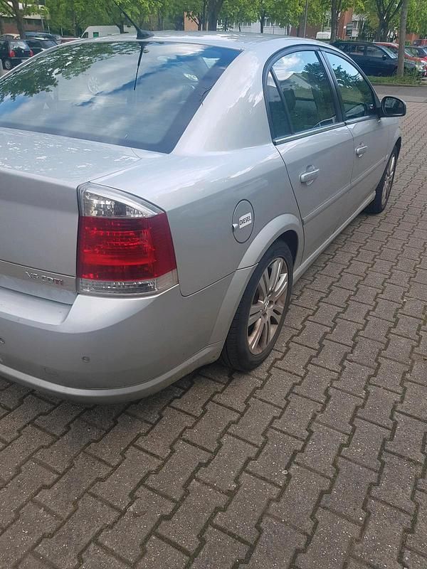 Gebraucht Opel Vectra 183 PS (134 kW) 2006 Silber Limousine