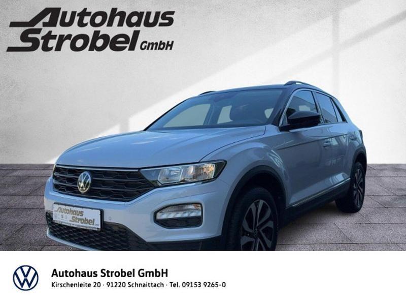 Second-hand VW T-Roc Active 150 CP (110 kW) 2021 Alb SUV