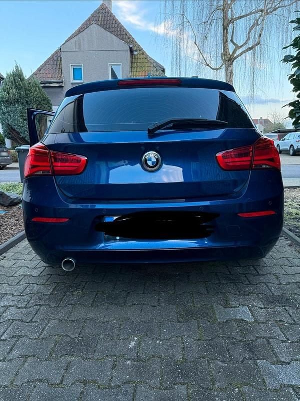 Gebraucht BMW 116 Advantage 116 PS (85 kW) 2017 Blau Kleinwagen