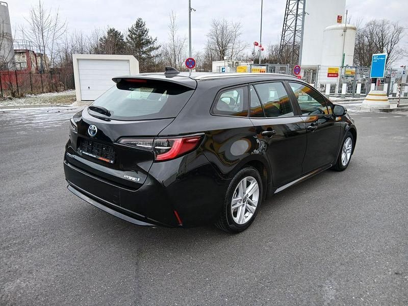 Gebraucht Toyota Corolla 98 PS (72 kW) 2022 Schwarz Limousine