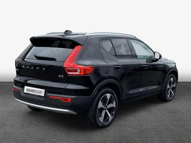 Gebraucht Volvo XC40 120 PS (88 kW) 2024 SUV