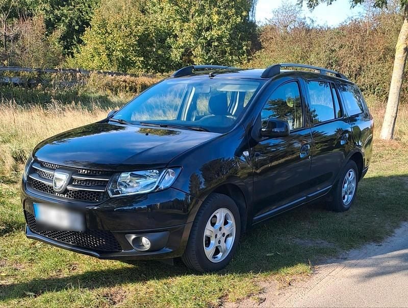 Schwarz Gebraucht 2015 Dacia Logan MCV Kombi | 4.300 € (Fairer Preis) - Bild 1/4