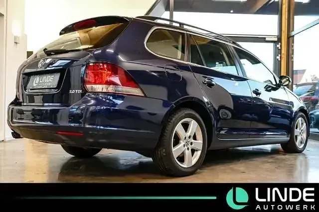 Gebraucht VW Golf VII Comfortline 140 PS (102 kW) 2012 Blau Limousine