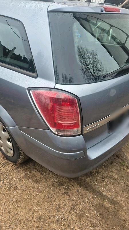 Gebraucht Opel Astra 105 PS (77 kW) 2006 Kombi