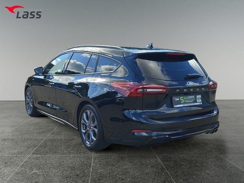Gebraucht Ford Focus ST-Line X 155 PS (114 kW) 2024 Obsidianschwarz metallic Limousine