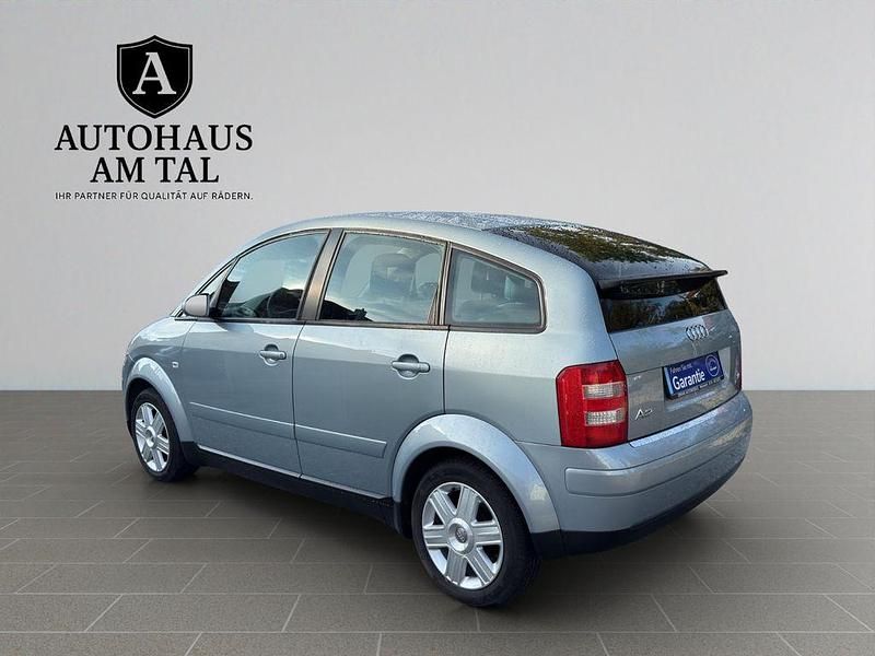 Second-hand Audi A2 75 CP (55 kW) 2002 Albastru Hatchback