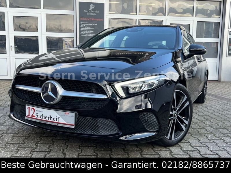 Nachtschwarz Gebraucht 2020 Mercedes A200 Progressive Limousine | 25.990 € (Fairer Preis) - Bild 1/4