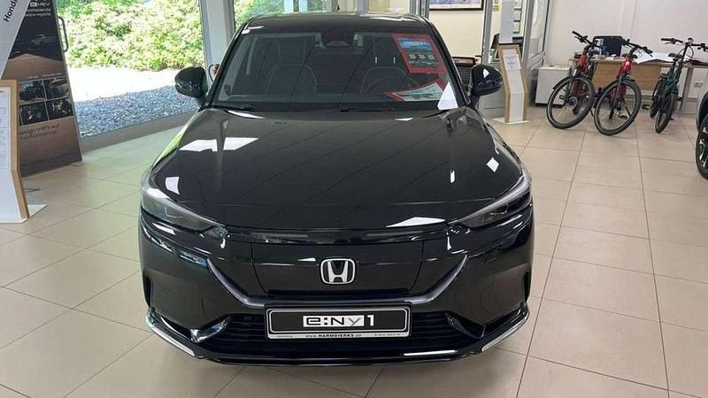 Neu Honda e:Ny1 150 kW (204 PS) 2025 Crystal black pearl SUV