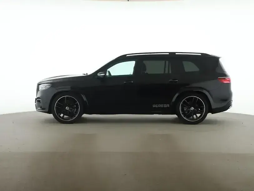 Gebraucht Mercedes GLS450 AMG 367 PS (269 kW) 2026 Schwarz SUV