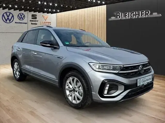 Gebraucht VW T-Roc R-line 150 PS (110 kW) 2024 Pyritsilber metallic SUV