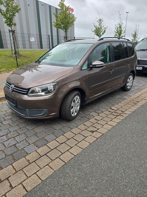 Gebraucht VW Touran Comfortline 105 PS (77 kW) 2012 Van / Kleinbus
