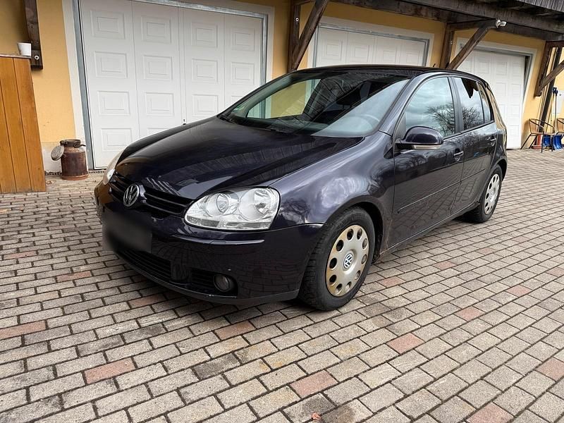 Gebraucht VW Golf IV 105 PS (77 kW) 2006 Violet Limousine
