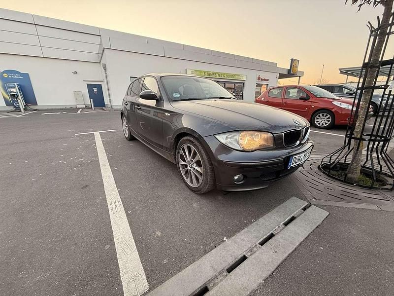 Gebraucht BMW 118 129 PS (94 kW) 2006 Kleinwagen