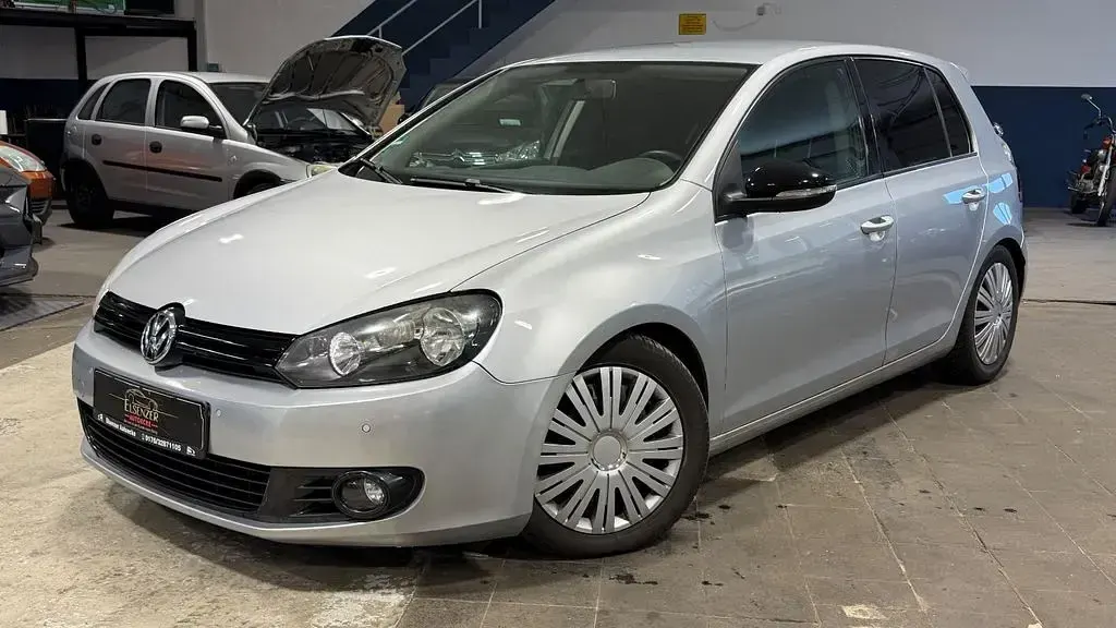 Gebraucht VW Golf VI Comfortline 122 PS (89 kW) 2009 Silber Limousine