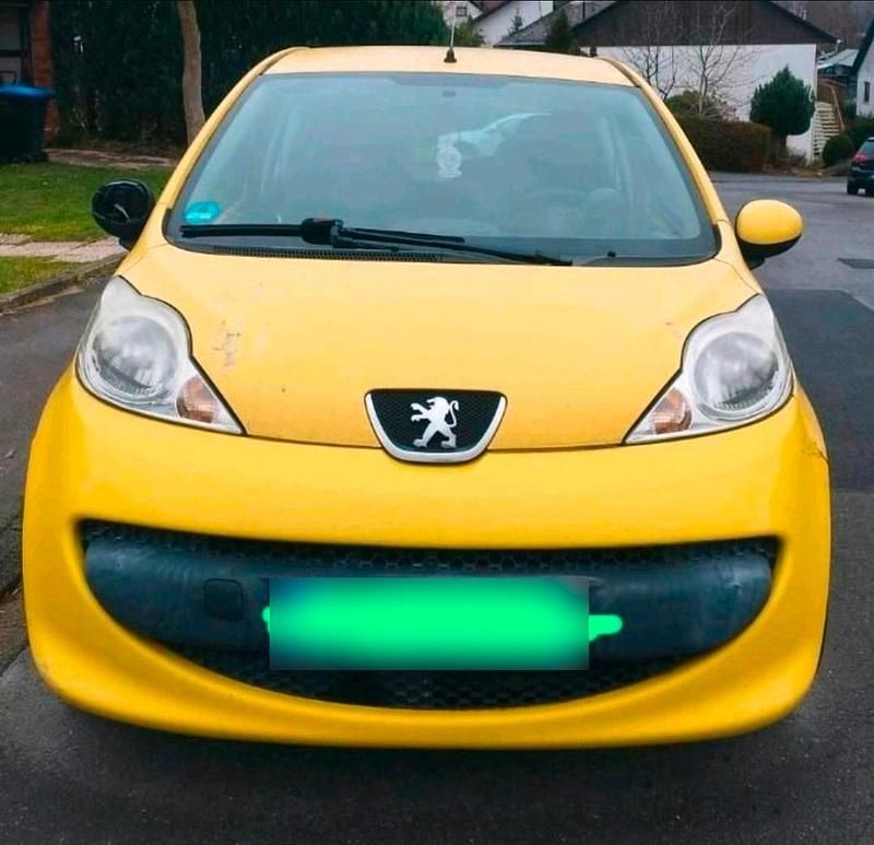 Gebraucht Peugeot 107 68 PS (50 kW) 2006 Gelb Kleinwagen