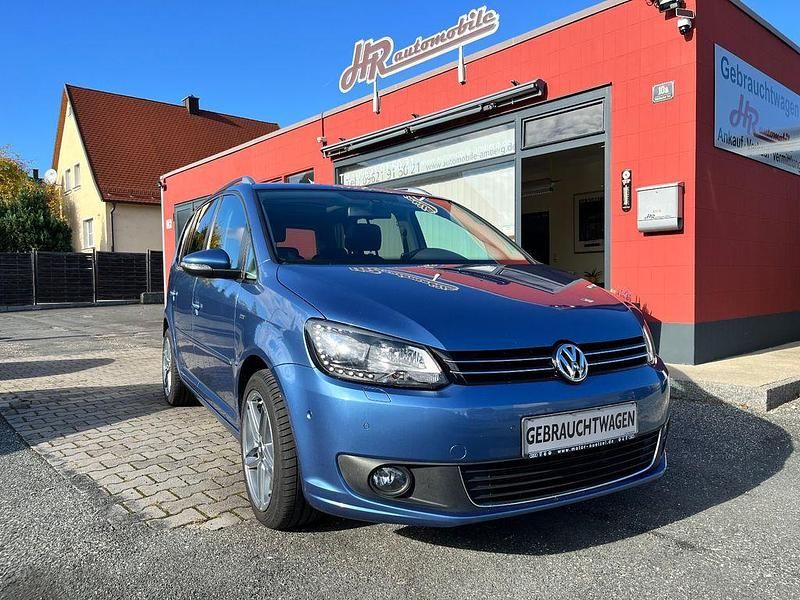 Blau Gebraucht 2013 VW Touran Life Van / Kleinbus | 8.890 € (Fairer Preis) - Bild 1/4