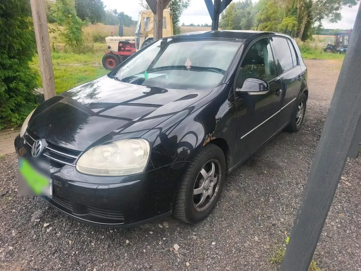 Gebraucht VW Golf V 115 PS (84 kW) 2005 Schwarz Kleinwagen