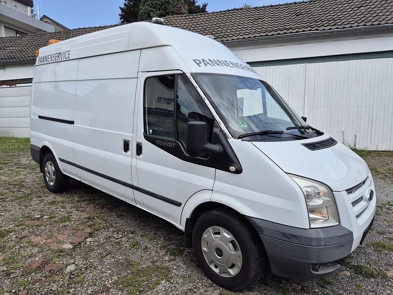 Weiß Gebraucht 2012 Ford Transit Trend Van / Kleinbus | 4.950 € (Guter Preis) - Bild 1/4
