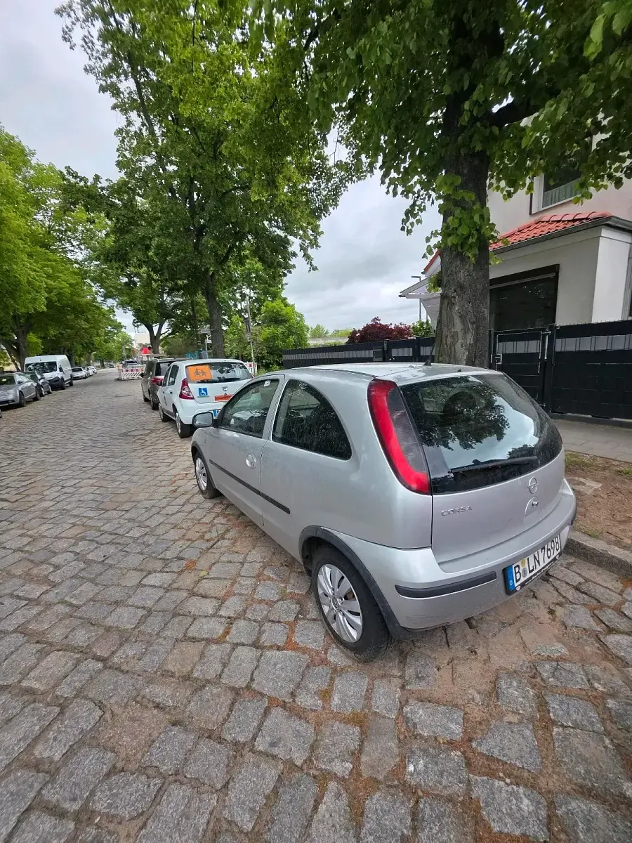 Occasion Opel Corsa 75 ch (55 kW) 2004 Argent Citadine