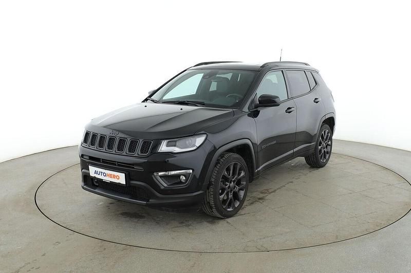 Gebraucht Jeep Compass 150 PS (110 kW) 2020 Schwarz SUV
