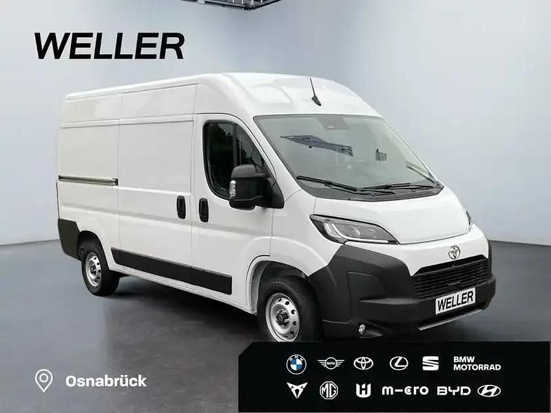 Icy white (weiss) Gebraucht 2025 Toyota Proace Comfort Van | 33.990 € - Bild 1/3