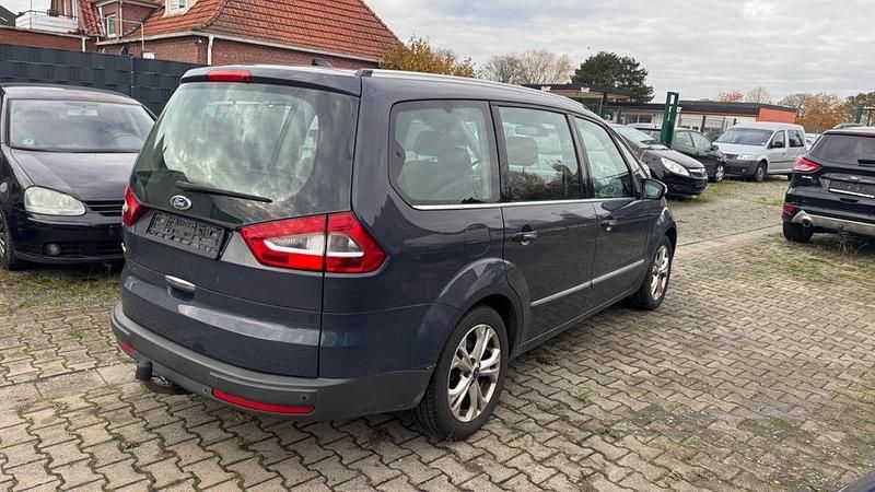 Gebraucht Ford Galaxy Titanium 163 PS (119 kW) 2011 Grau Van / Kleinbus