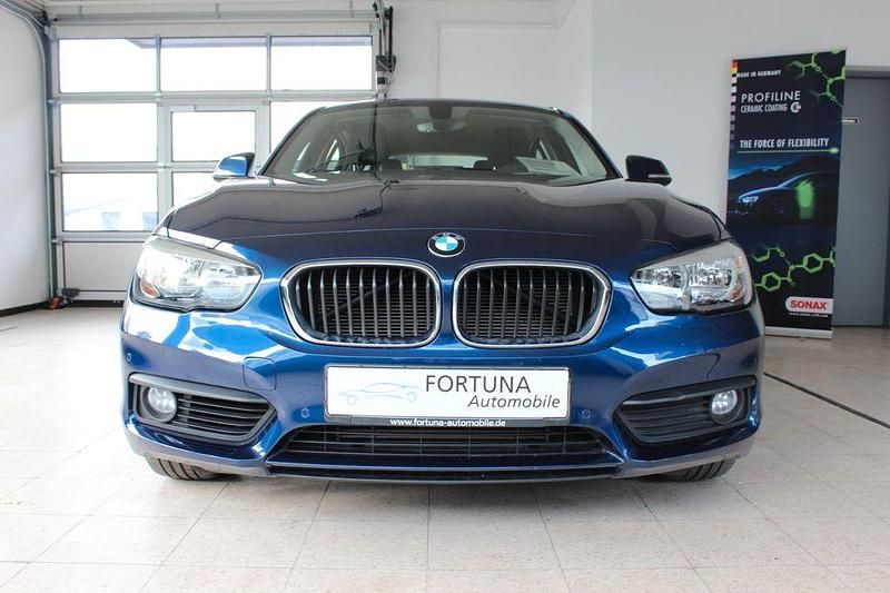 Gebraucht BMW 118 Advantage 136 PS (100 kW) 2017 Blau Kleinwagen