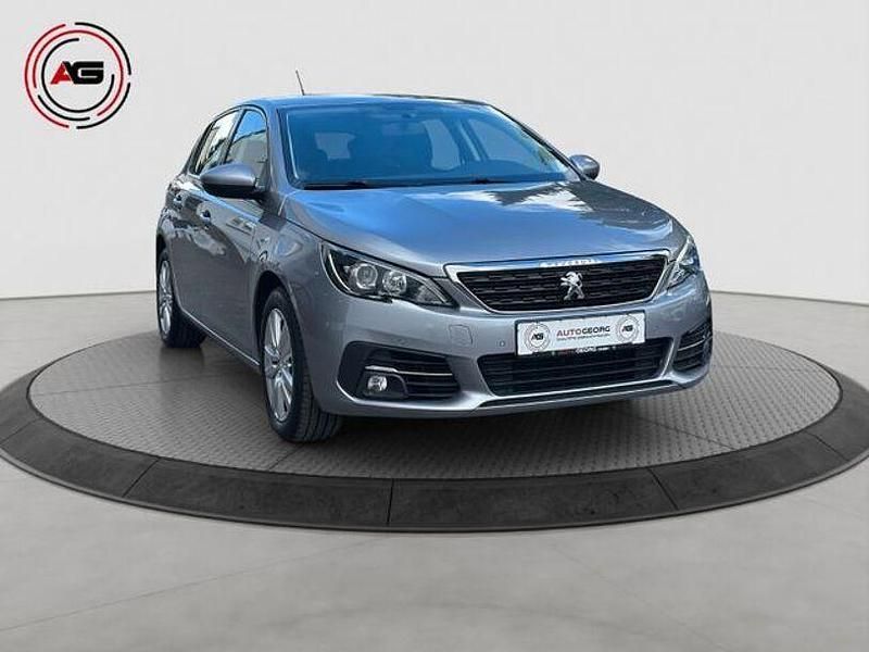 Gebraucht Peugeot 308 110 PS (80 kW) 2018 Gris artense Limousine