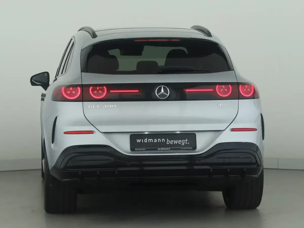 Gebraucht Mercedes GLC400 EQ 359 kW (489 PS) 2026 Metalliclack hightechsilber SUV