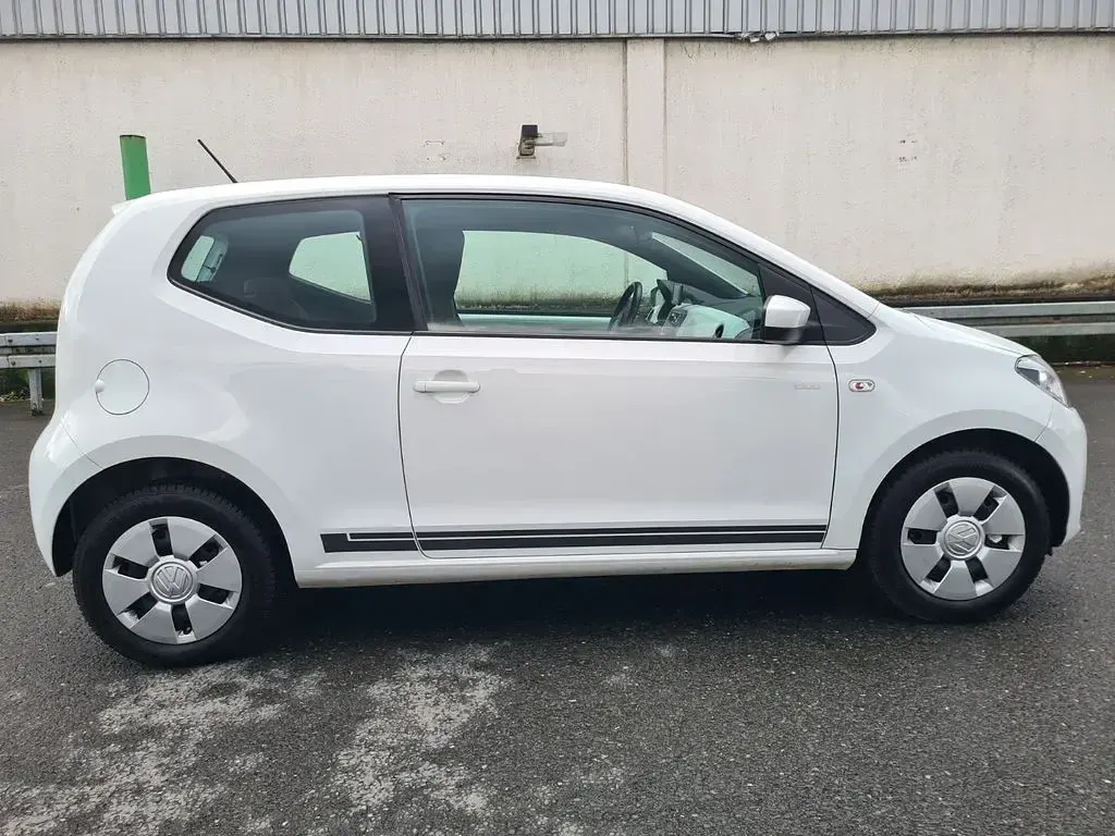 Gebraucht VW up! CLUB 60 PS (44 kW) 2015 Weiß Kleinwagen
