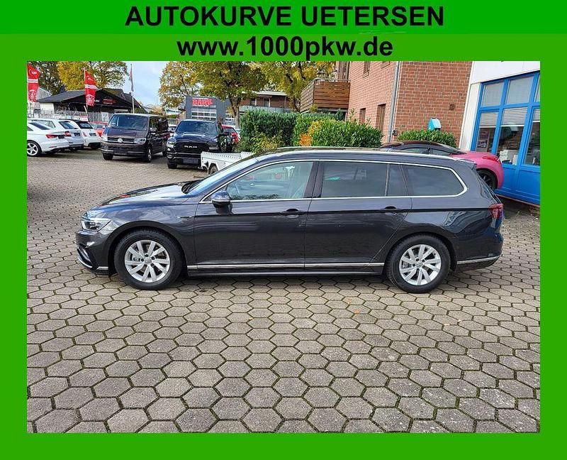 Gebraucht VW Passat R-line 190 PS (139 kW) 2020 Grau Kombi