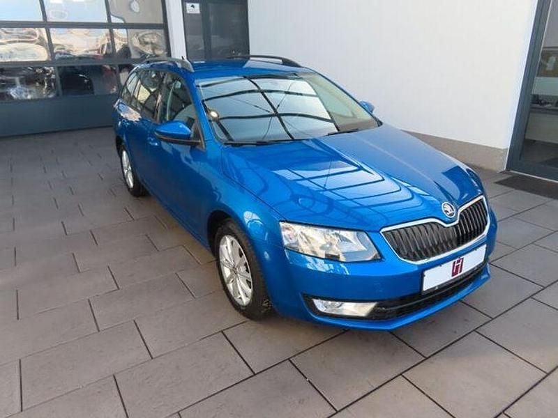 Gebraucht Skoda Octavia Style 110 PS (80 kW) 2016 Blau Kleinwagen