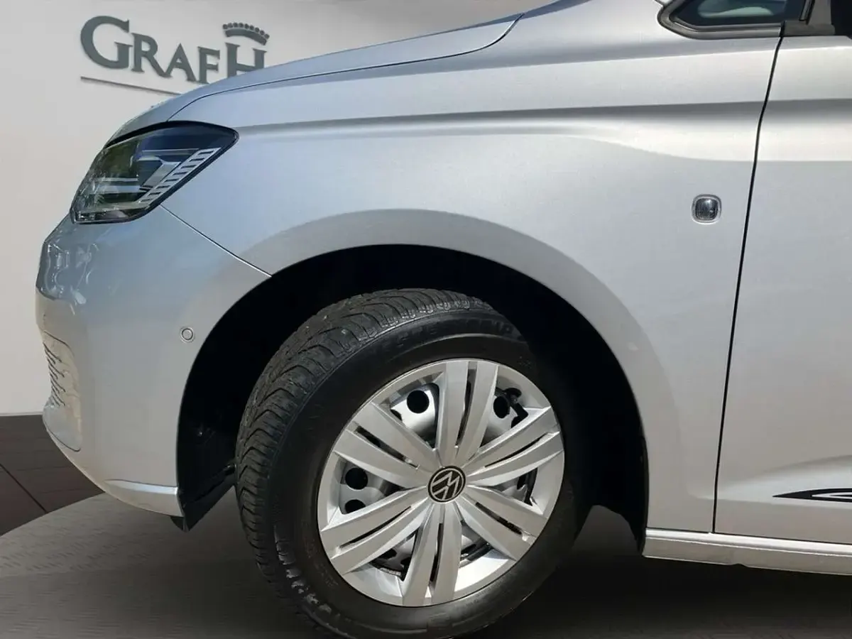 Gebraucht VW Caddy Move 102 PS (75 kW) 2021 Silber Van / Kleinbus
