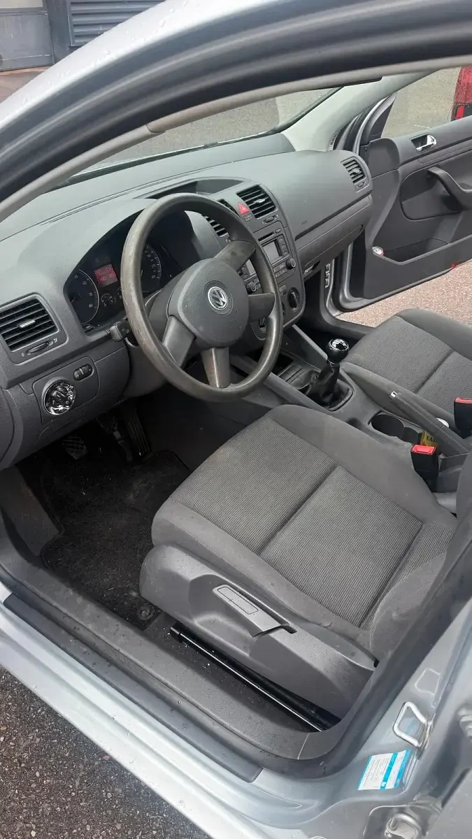 Gebraucht VW Golf IV 102 PS (75 kW) 2005 Silber Limousine