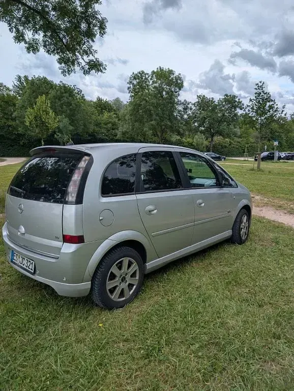 Gebraucht Opel Meriva OPC 105 PS (77 kW) 2008 Silber Van / Kleinbus