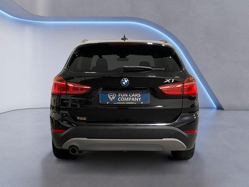 Gebraucht BMW X1 Advantage 136 PS (100 kW) 2016 Schwarz SUV