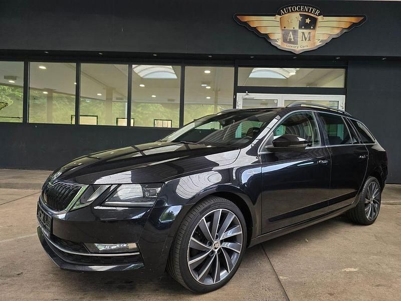 Schwarz Gebraucht 2018 Skoda Octavia LAURIN & KLEMENT Kombi | 13.950 € (Fairer Preis) - Bild 1/4