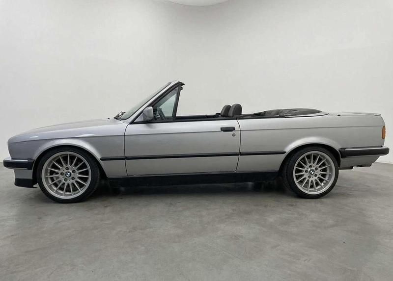 Gebraucht BMW 320 Cabriolet 129 PS (94 kW) 1989 Silber Cabrio