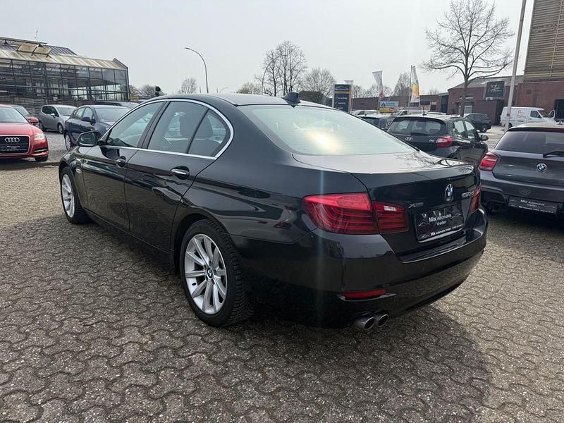 Gebraucht BMW 520 Performance 184 PS (135 kW) 2013 Schwarz Limousine