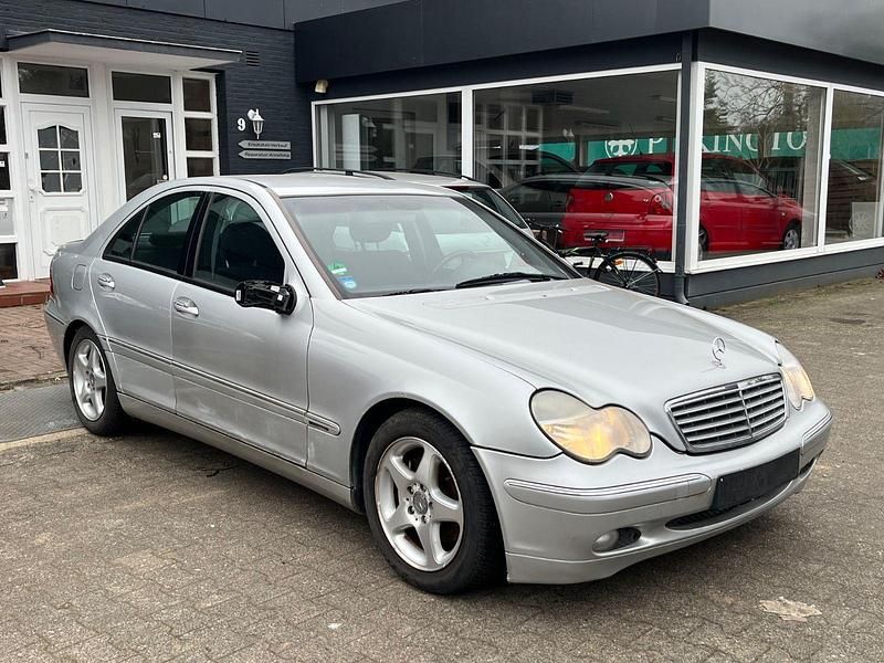 Gebraucht Mercedes C240 Elegance 170 PS (125 kW) 2000 Silber Limousine