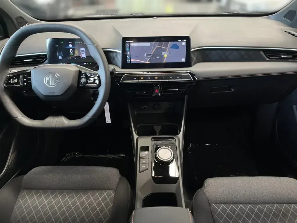 Gebraucht MG MG3 194 PS (142 kW) 2024 Kirin grey Kleinwagen