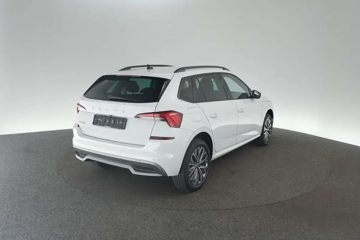 Gebraucht Skoda Kamiq Ambition 110 PS (80 kW) 2022 Weiß SUV