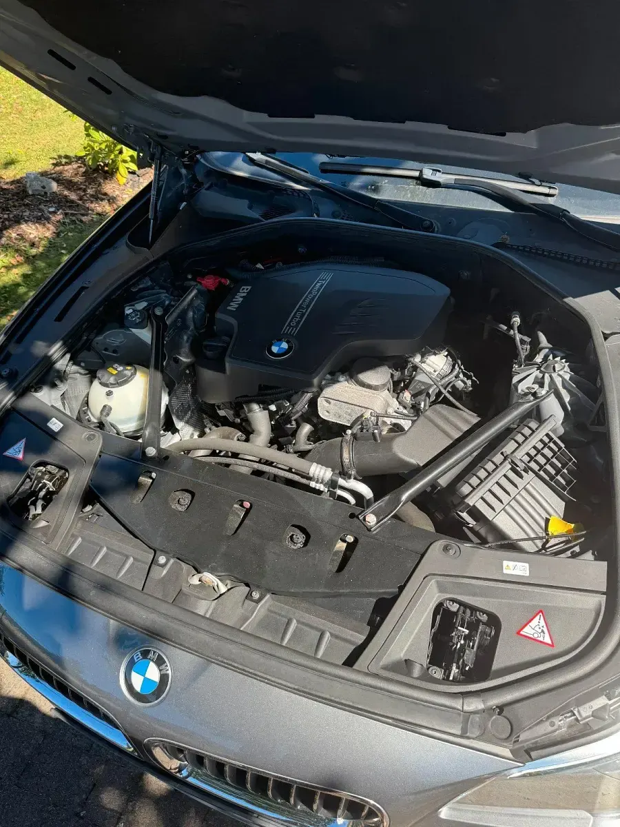 Gebraucht BMW 528 185 PS (136 kW) 2014 Grau Limousine