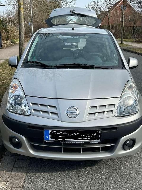 Gebraucht Nissan Pixo Visia 68 PS (50 kW) 2012 Silber Kleinwagen