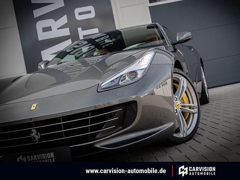 Gebraucht Ferrari GTC4Lusso 689 PS (506 kW) 2019 Grau Kombi
